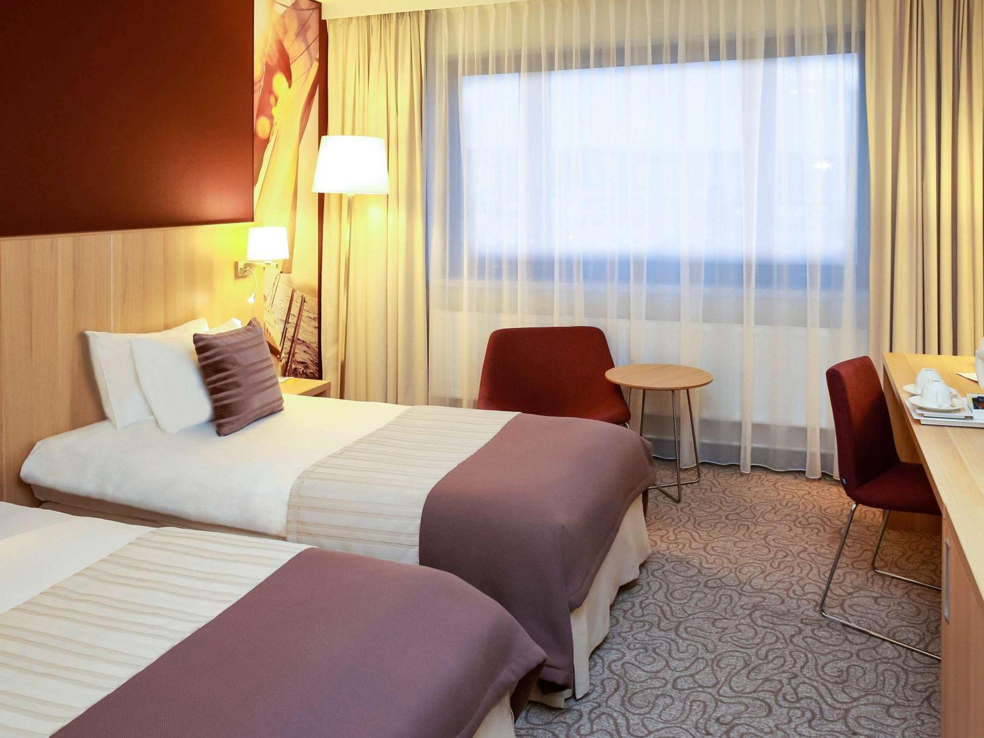 Mercure Centrum Hotel 3*